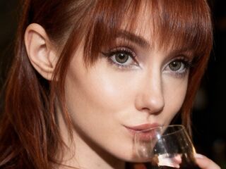 camgirl fingering pussy WendyElmergreen