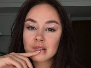 hot cam girl masturbating with vibrator YaekoMarrazzo