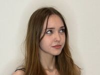 hot cam girl fingering pussy YokoMagliacane